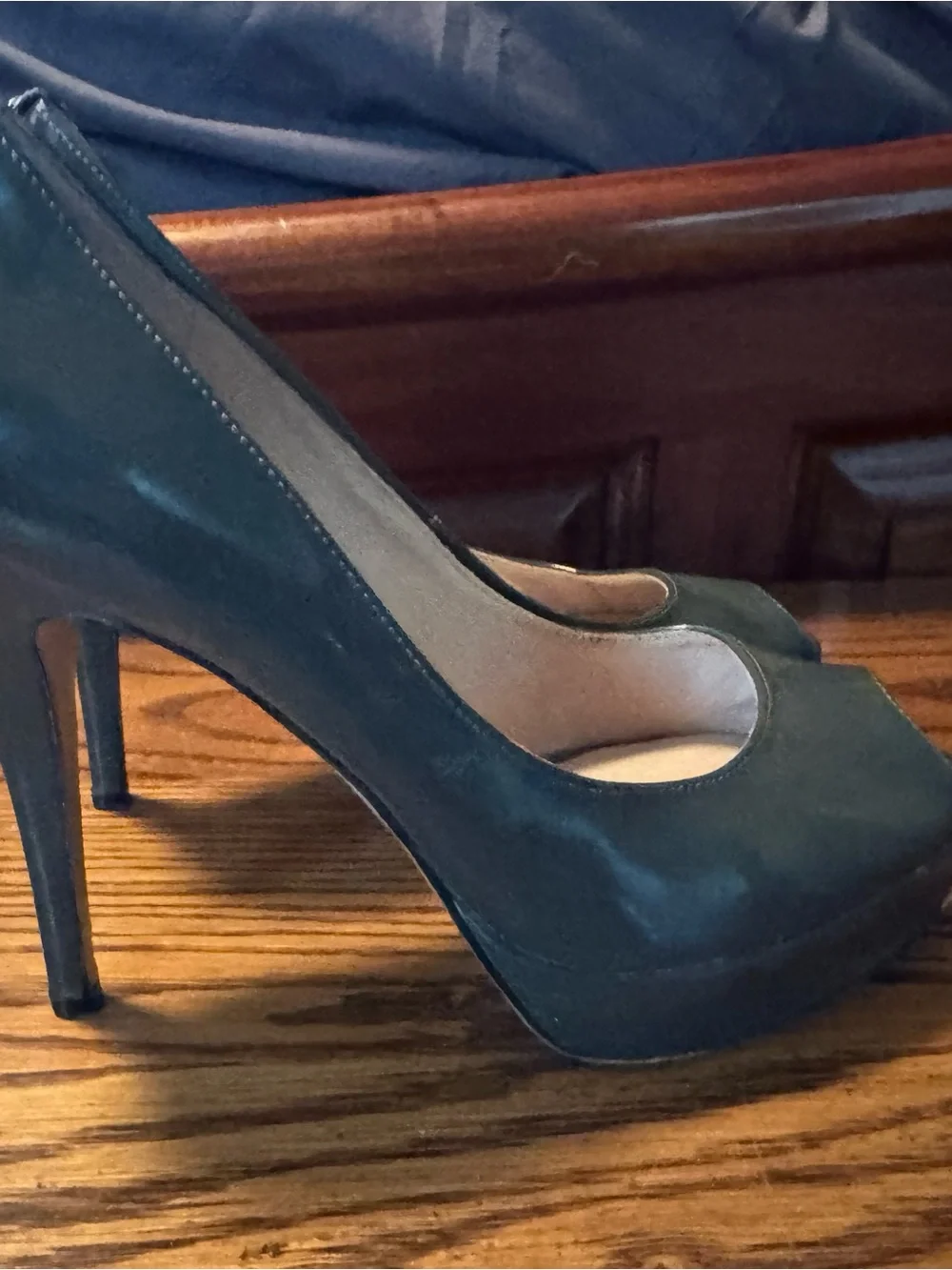 Michael Kors dark gray  Leather Stiletto Heel Pumps